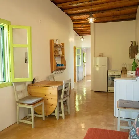 Semesterbostad Simboro House - Kythoikies Holiday *